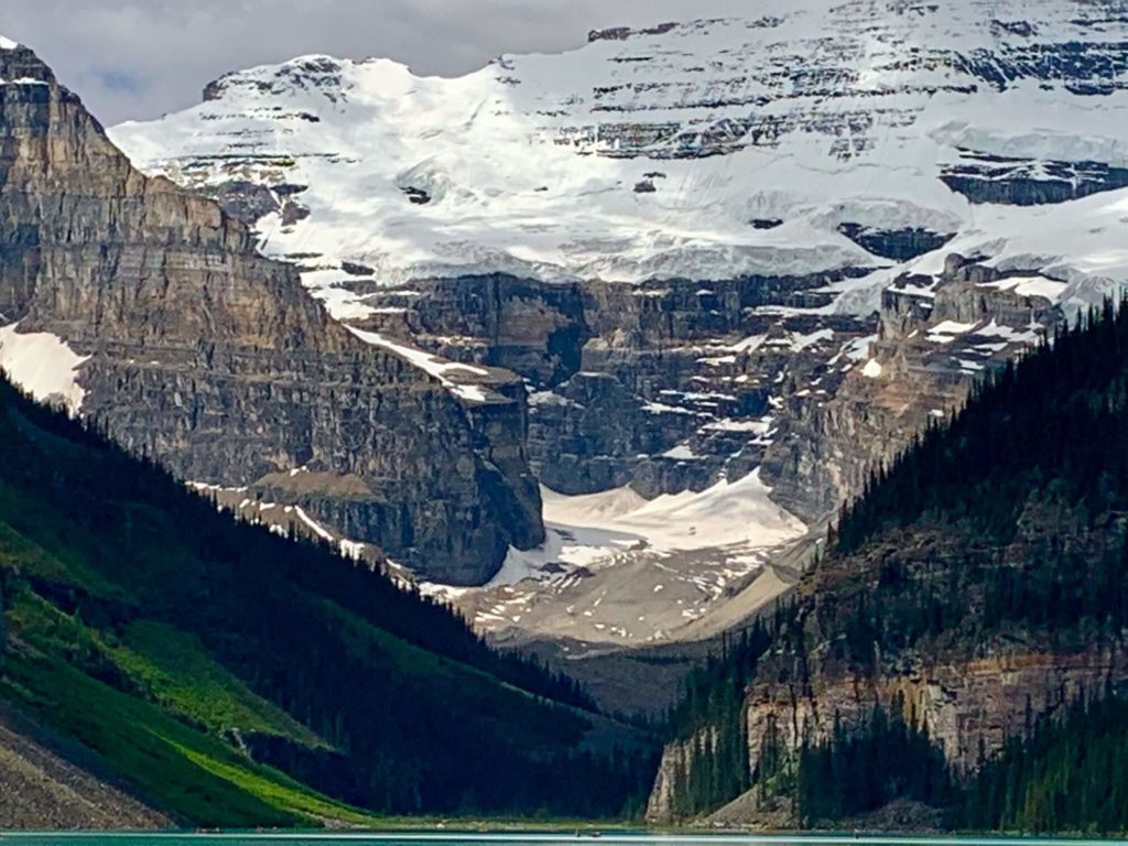 Between the Mountains View - Banff, Canada