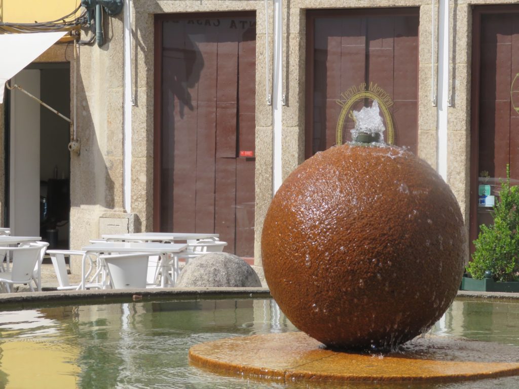 water fountain ball